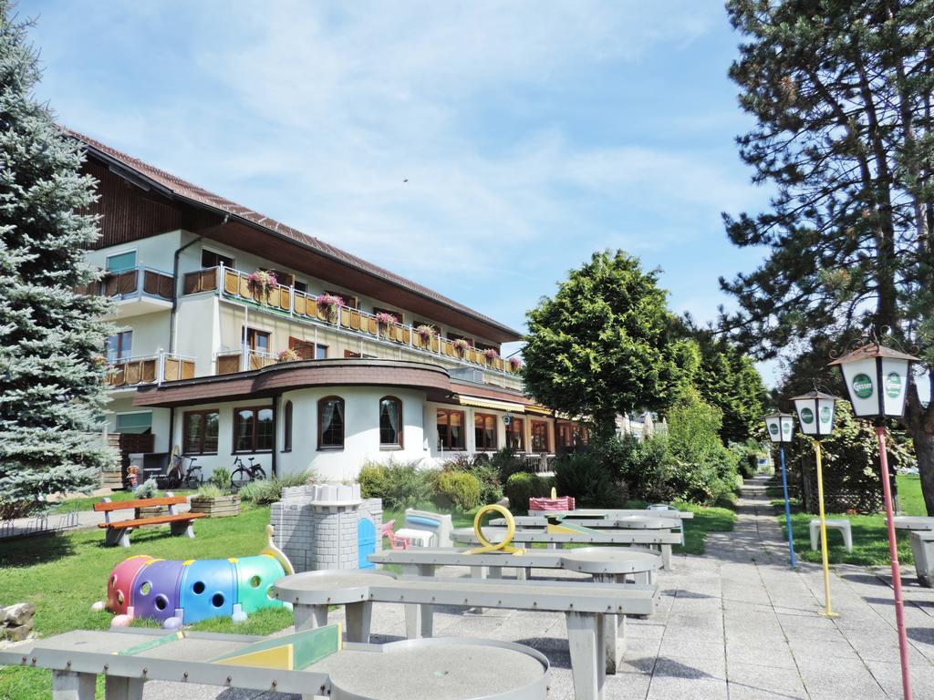 Golf-Tennis-Wellnesshotel Mori Sankt Kanzian am Klopeiner See Εξωτερικό φωτογραφία