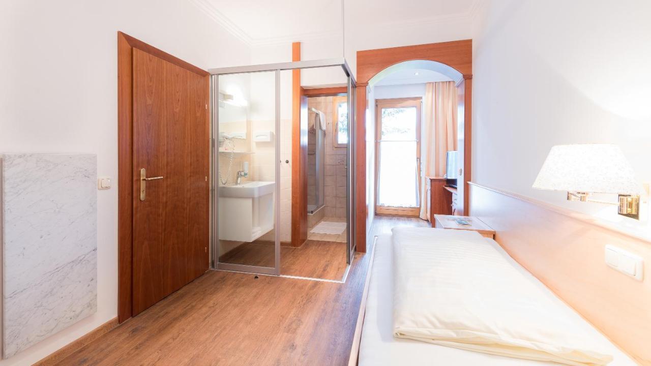 Golf-Tennis-Wellnesshotel Mori Sankt Kanzian am Klopeiner See Εξωτερικό φωτογραφία