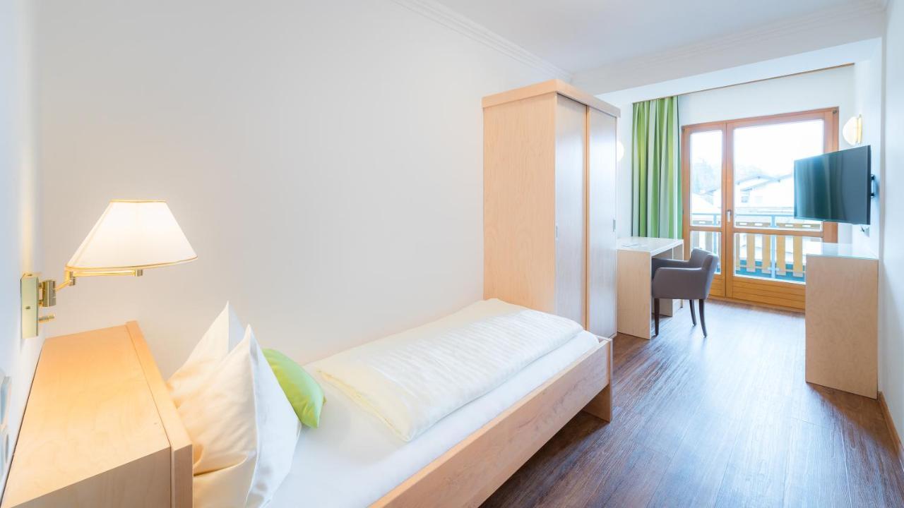 Golf-Tennis-Wellnesshotel Mori Sankt Kanzian am Klopeiner See Εξωτερικό φωτογραφία