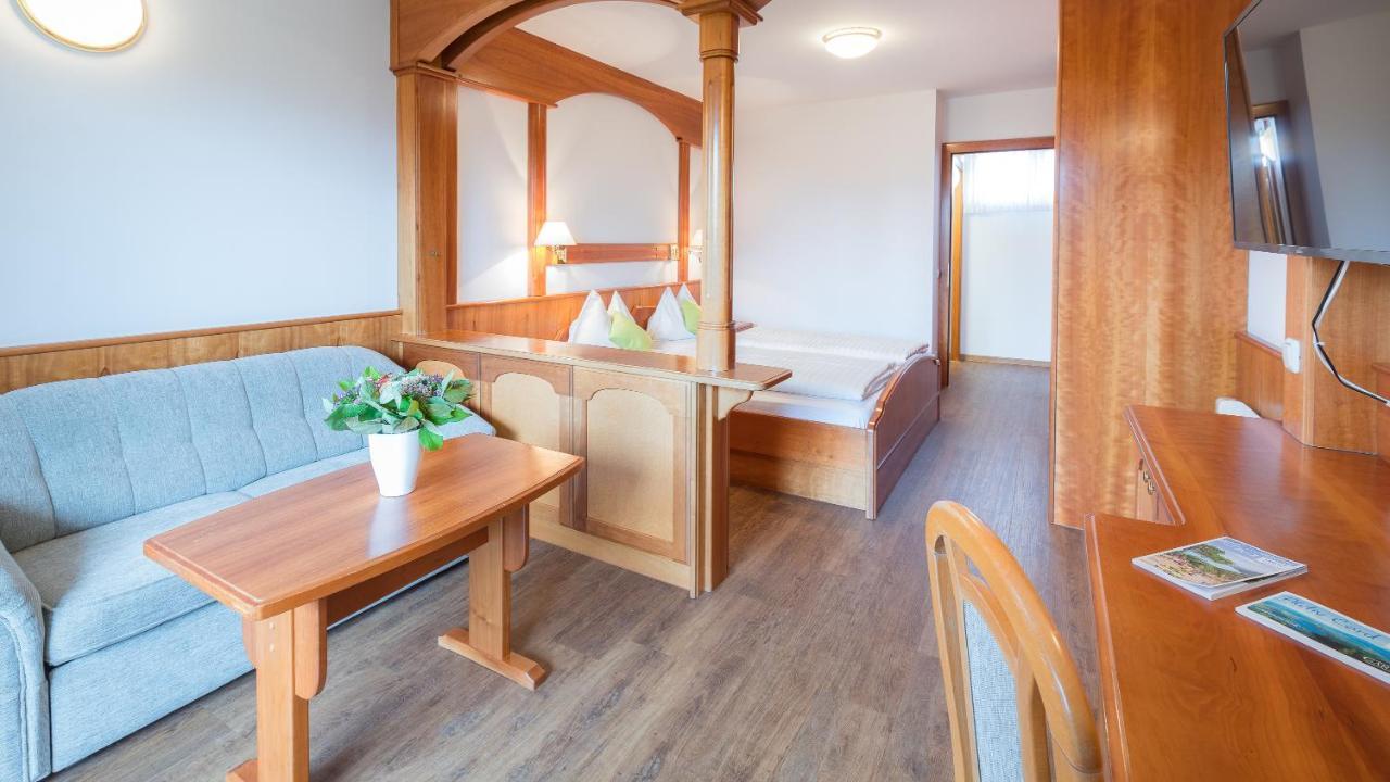 Golf-Tennis-Wellnesshotel Mori Sankt Kanzian am Klopeiner See Εξωτερικό φωτογραφία
